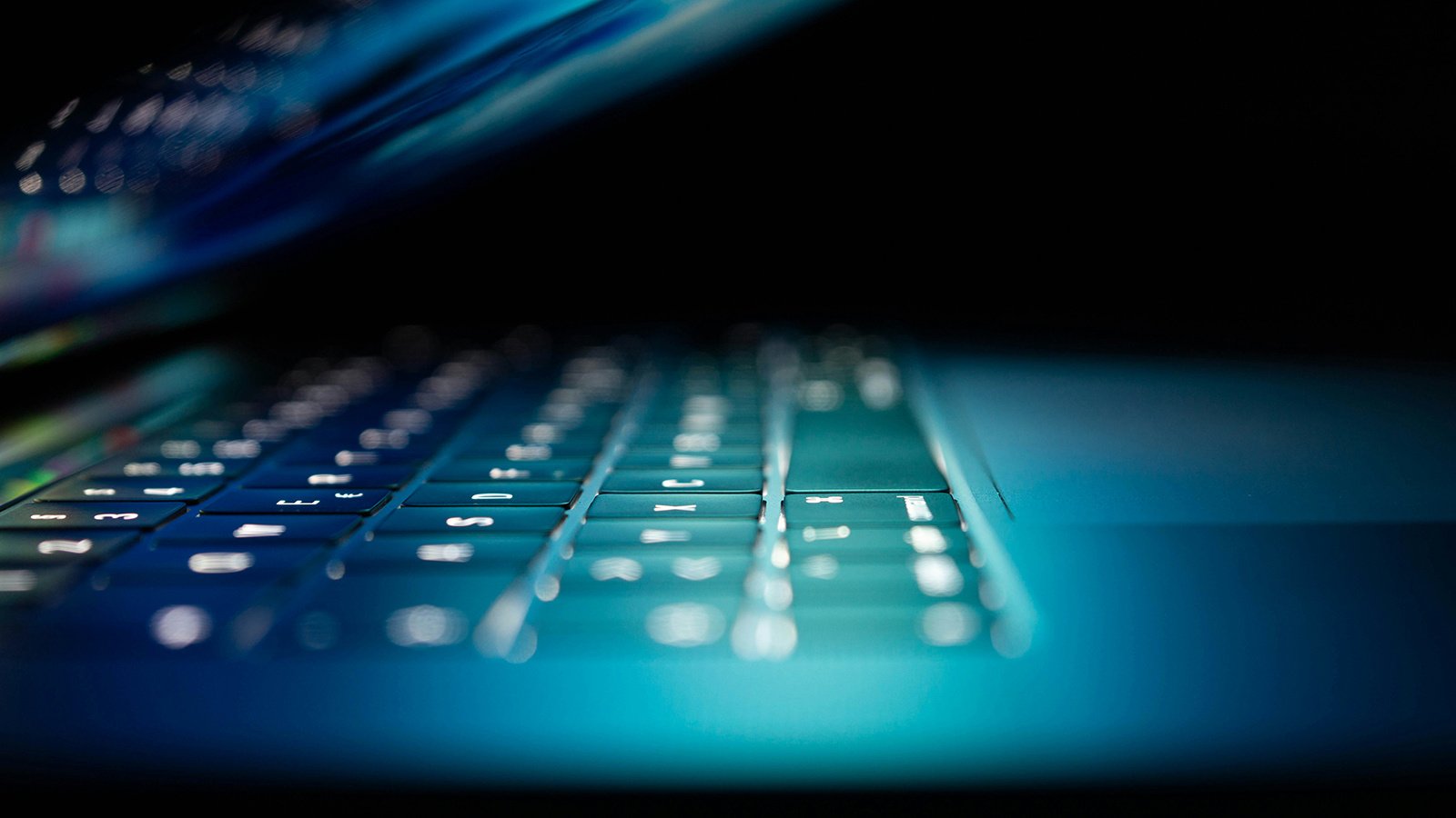 How Data Center Connectivity Impacts Network Security and Data Privacy