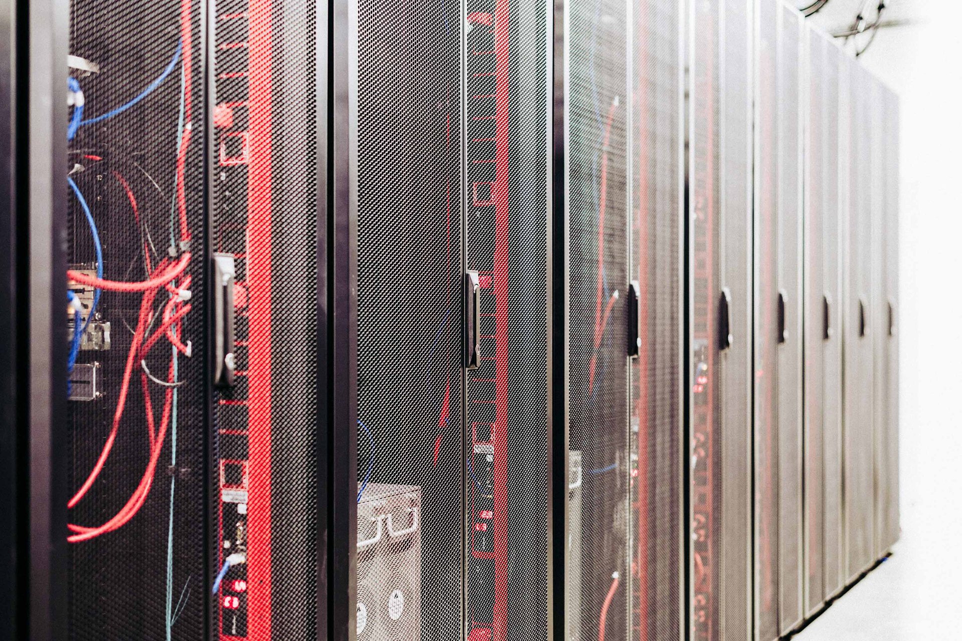 Entry Level Data Center Technicians – USNet
