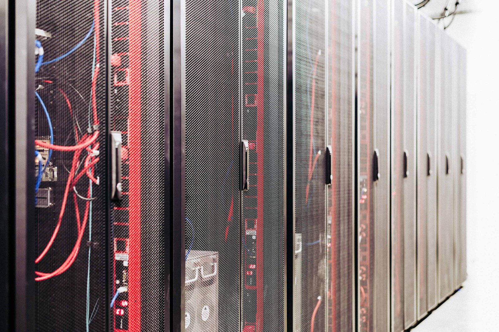 Entry Level Data Center Technicians – USNet